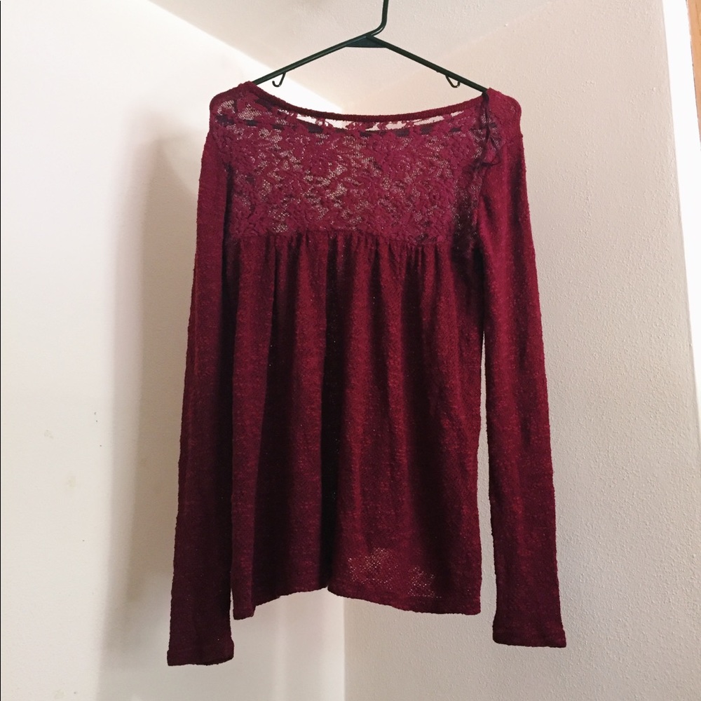 Maroon Red American Eagle Lace Long sleeve Top